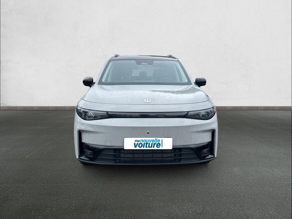 Occasion LEAPMOTOR C10 C10 REEV 28.4 kWh - 158 kW - Design