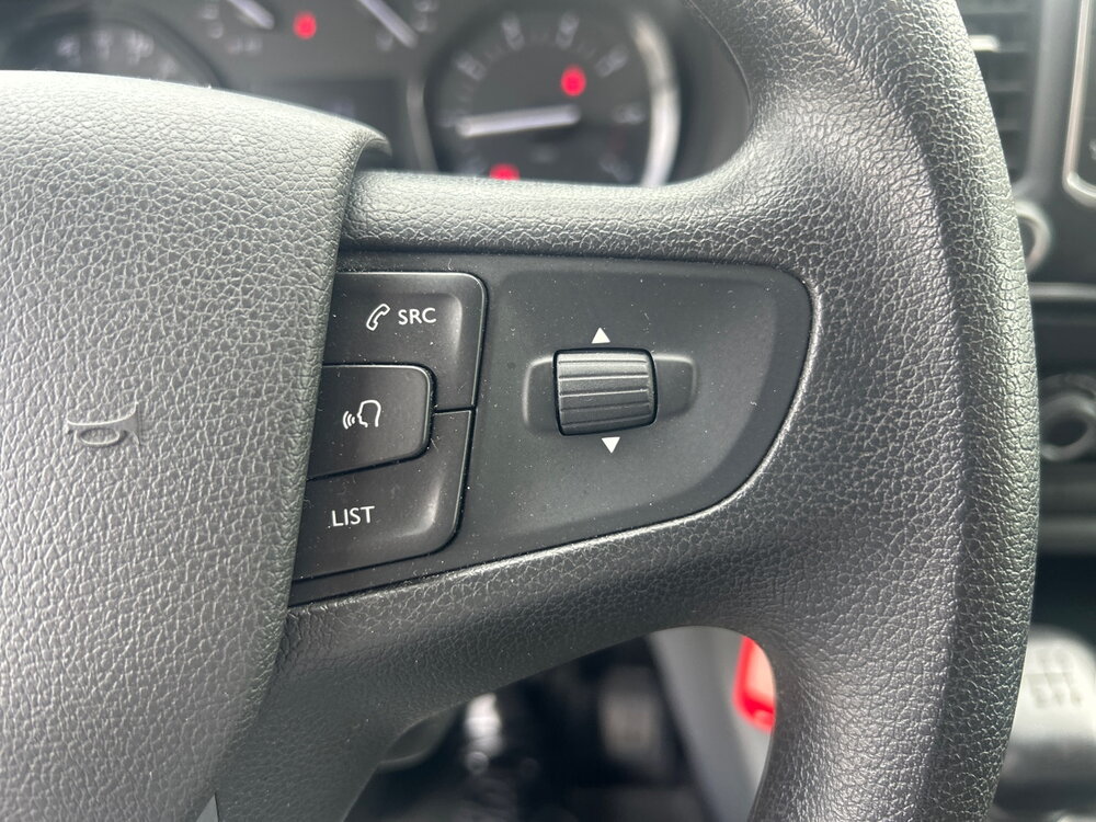 Occasion OPEL Vivaro Vivaro Combi L1 1.5 Diesel 120 ch