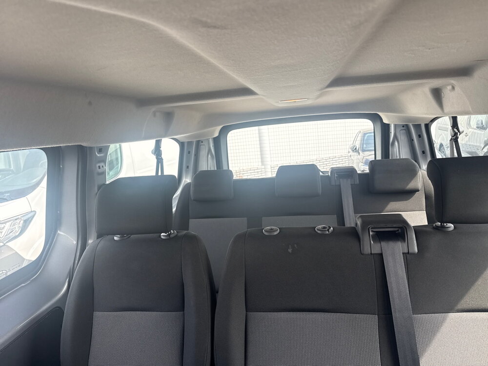 Occasion OPEL Vivaro Vivaro Combi L3 1.5 Diesel 120 ch