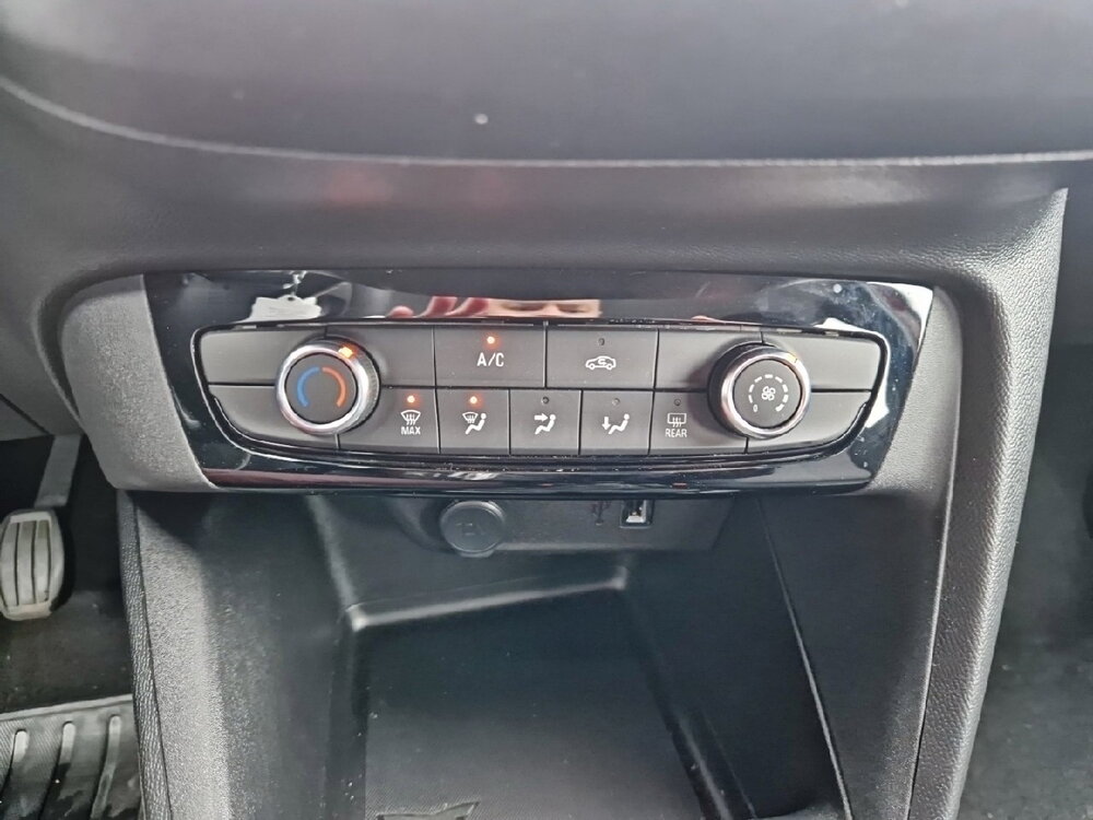 Occasion OPEL Corsa Corsa 1.5 Diesel 100 ch BVM6 - Edition