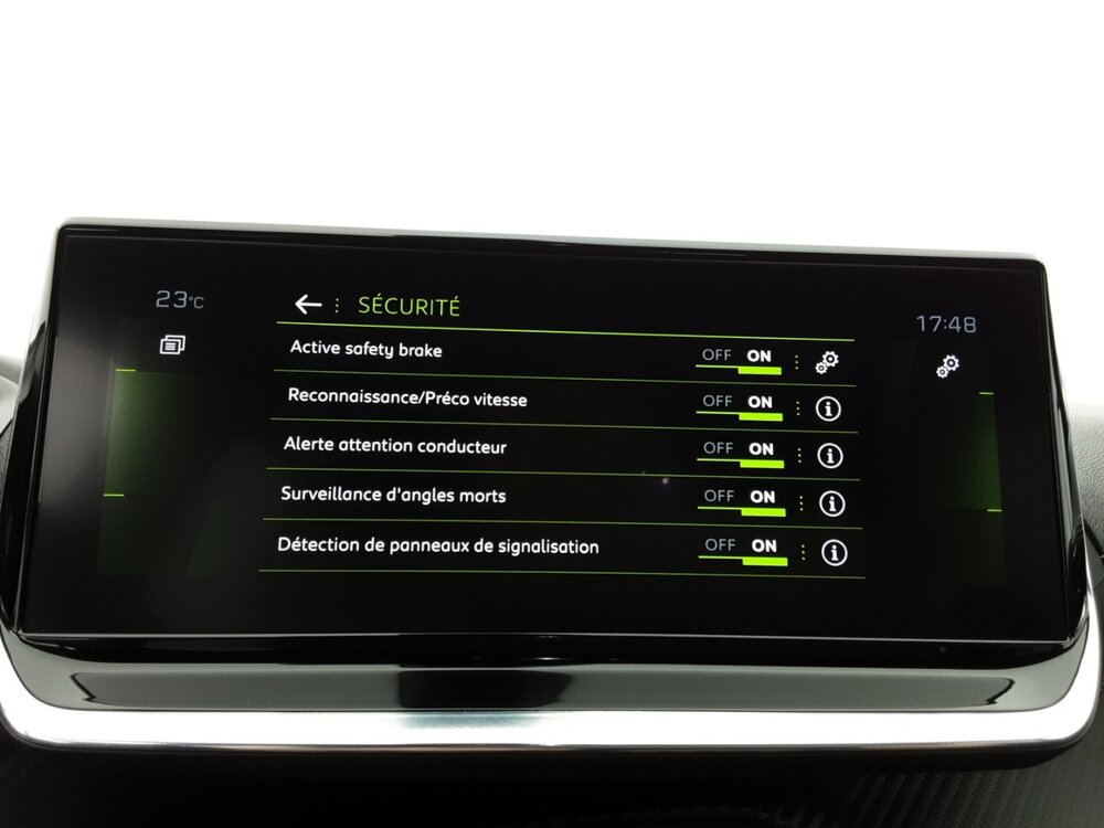 Occasion PEUGEOT 208 208 PureTech 100 S&S BVM6 - GT