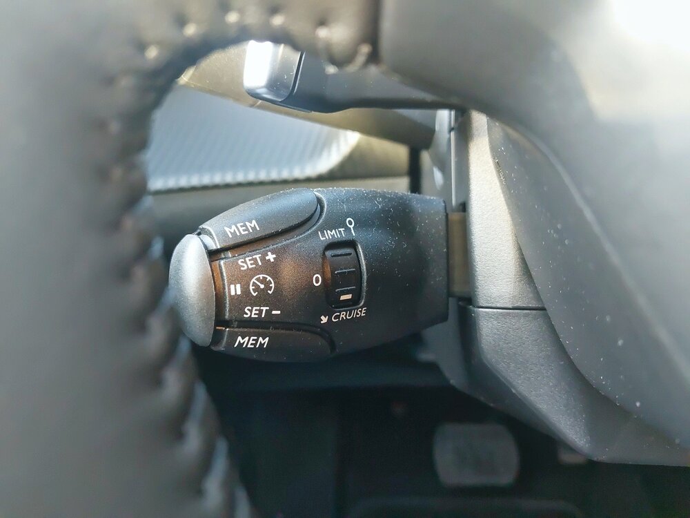 Occasion PEUGEOT 2008 2008 Hybrid 145 e-DCS6 - Allure