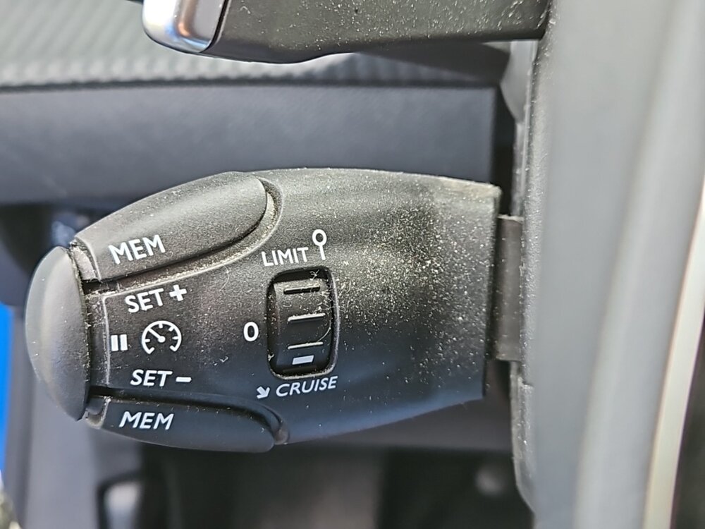 Occasion PEUGEOT 208 208 PureTech 100 S&S EAT8 - Allure