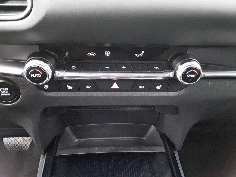 Occasion MAZDA CX-30 CX-30 1.8L SKYACTIV-D 116 ch 4x2 BVA6 - Style