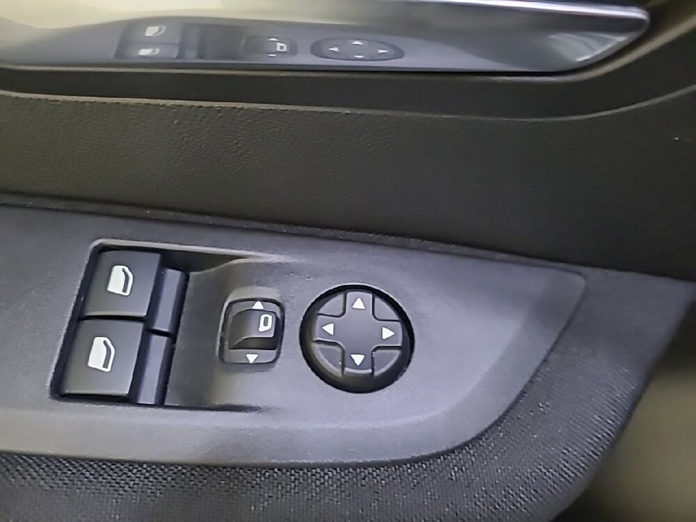 Occasion PEUGEOT 208 208 Electrique 50 kWh 136ch