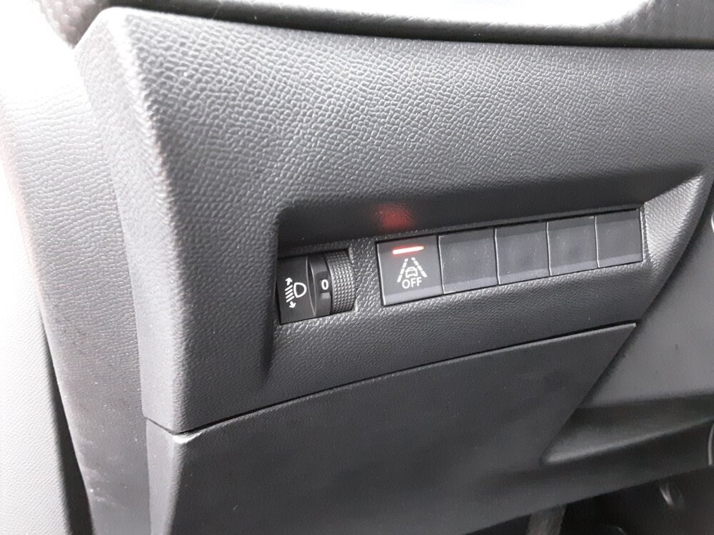 Occasion PEUGEOT 2008 2008 Moteur électrique 136 ch - Allure Pack