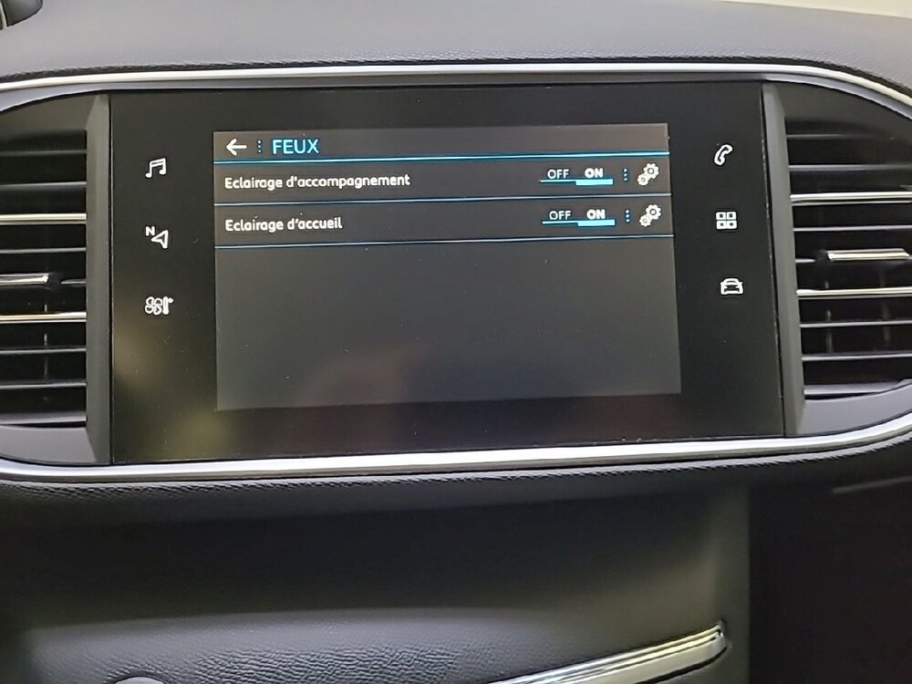 Occasion PEUGEOT 308 308 AFFAIRE BLUEHDI 100 S&S BVM6 - PREMIUM PACK