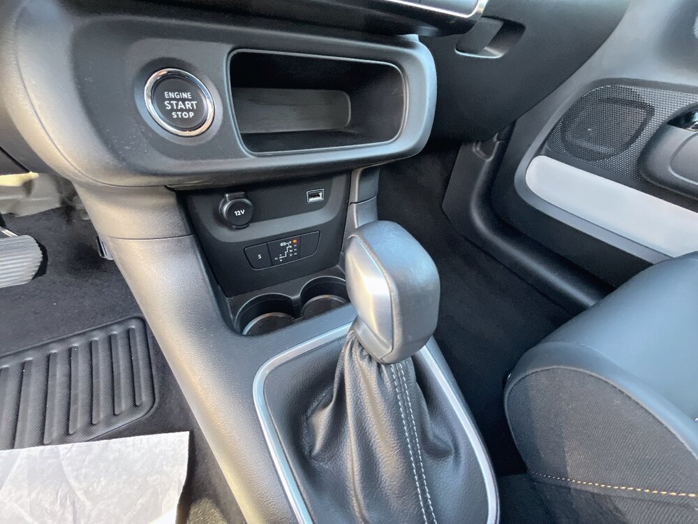 Occasion CITROEN C3 C3 PureTech 110 S&S EAT6 - Shine Pack