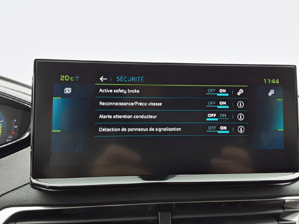 Occasion PEUGEOT 3008 3008 Hybrid 225 e-EAT8 - Roadtrip