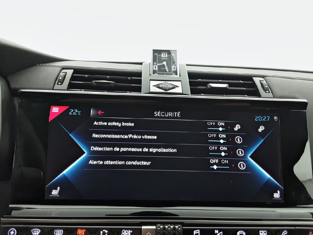 Occasion DS DS 7 Crossback DS7 Crossback Hybride E-Tense 300 EAT8 4x4 - Louvre