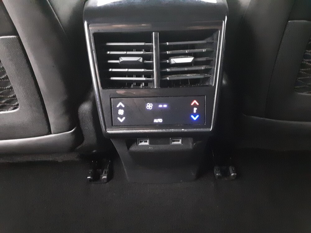 Occasion DS DS 7 Crossback DS7 Crossback Hybride E-Tense 300 EAT8 4x4 - Louvre