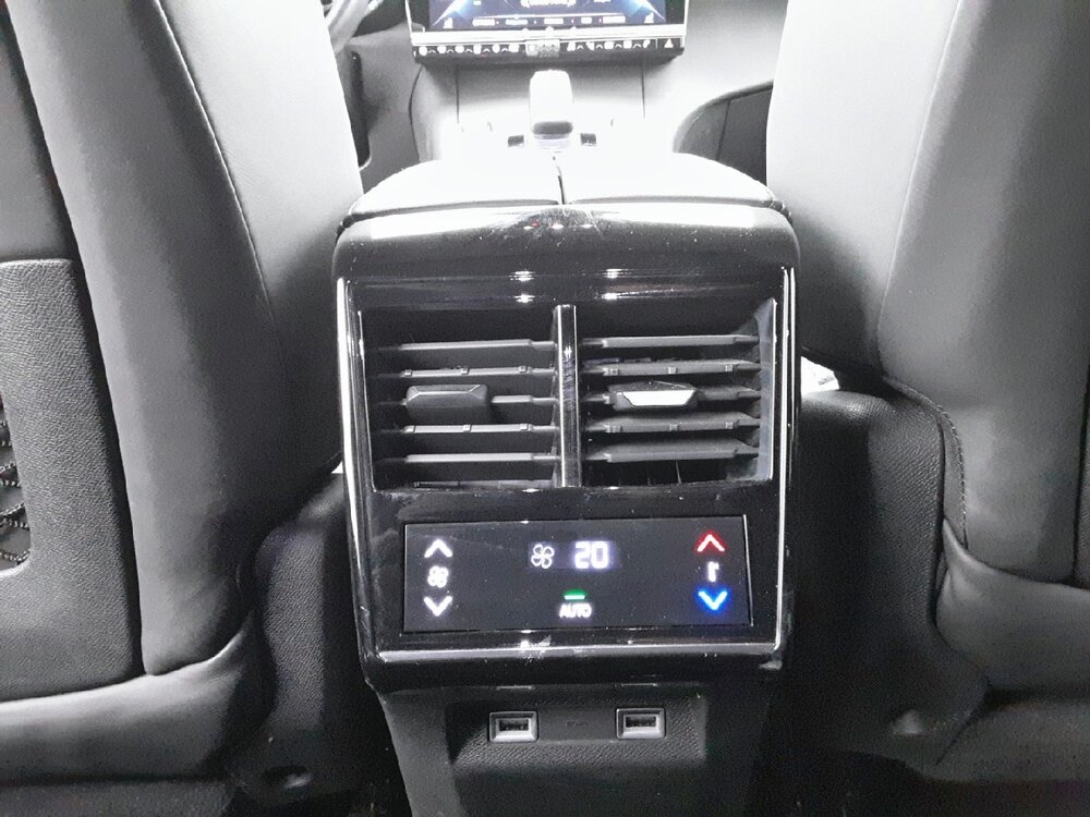 Occasion DS DS 7 Crossback DS7 Crossback Hybride E-Tense 300 EAT8 4x4 - Louvre