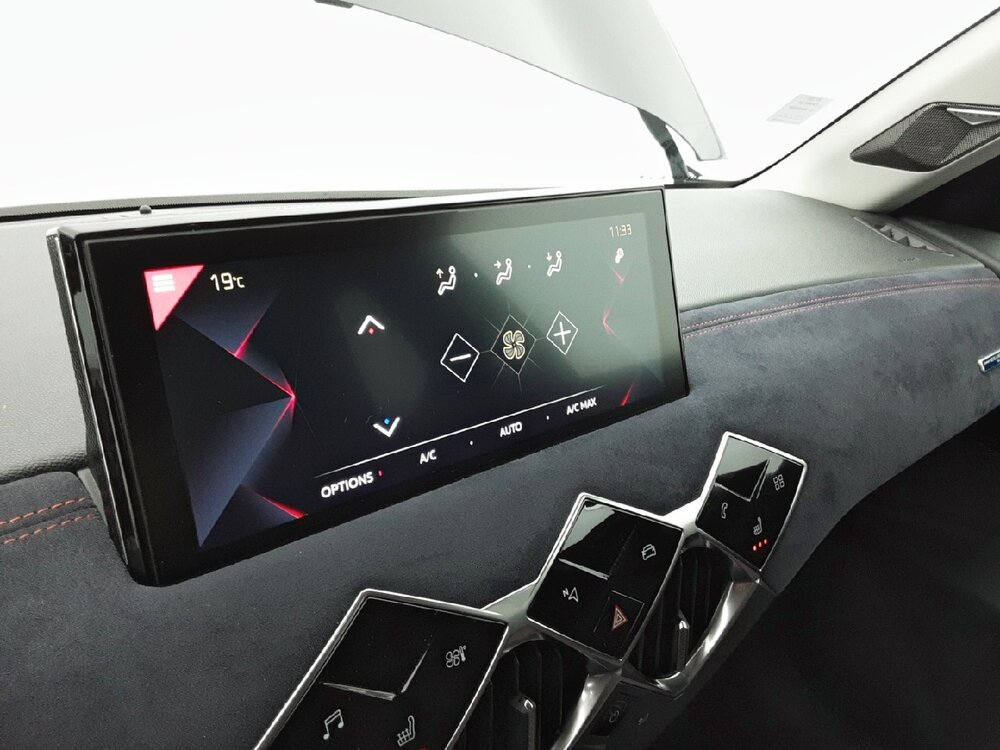 Occasion DS DS3 Crossback DS3 Crossback PureTech 130 EAT8 - Ines de la Fressange Paris