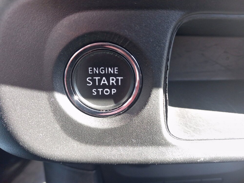 Occasion CITROEN C3 C3 PureTech 110 S&S EAT6 - Shine Pack