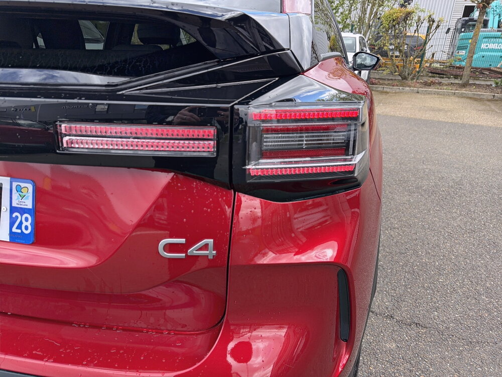 Occasion CITROEN C4 C4 Hybride 136 e-DCS6 - Max
