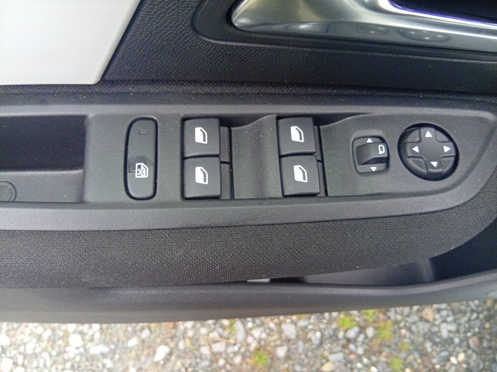 Occasion CITROEN C4 e-C4 136 ch autonomie standard Automatique