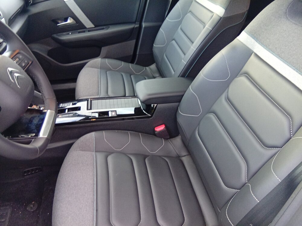 Occasion CITROEN C4 C4 Hybride 136 e-DCS6 - Max