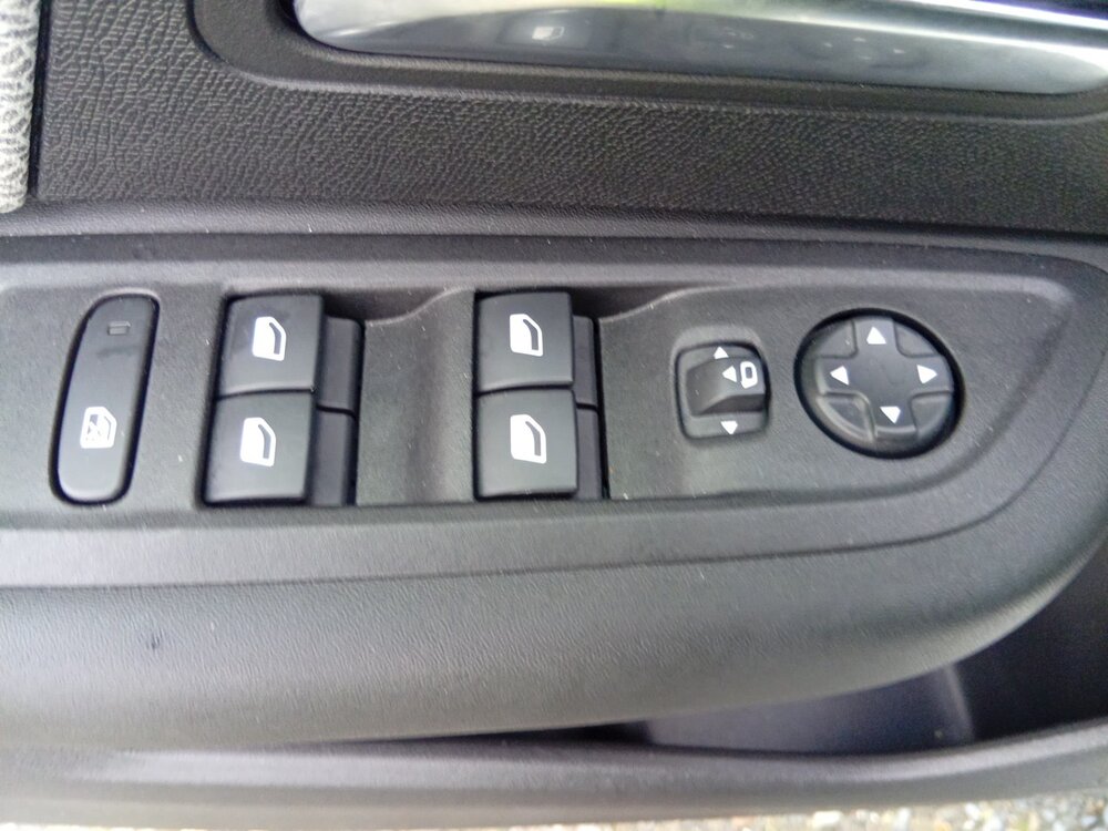 Occasion CITROEN C4 C4 Hybride 136 e-DCS6 - Max