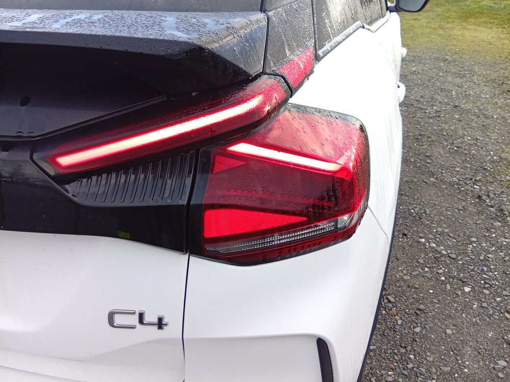 Occasion CITROEN C4 C4 Hybride 136 e-DCS6 - Max
