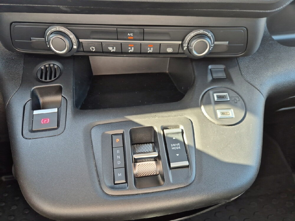 Occasion CITROEN Berlingo BERLINGO VAN TAILLE M 650KG BLUEHDI 130 S&S EAT8