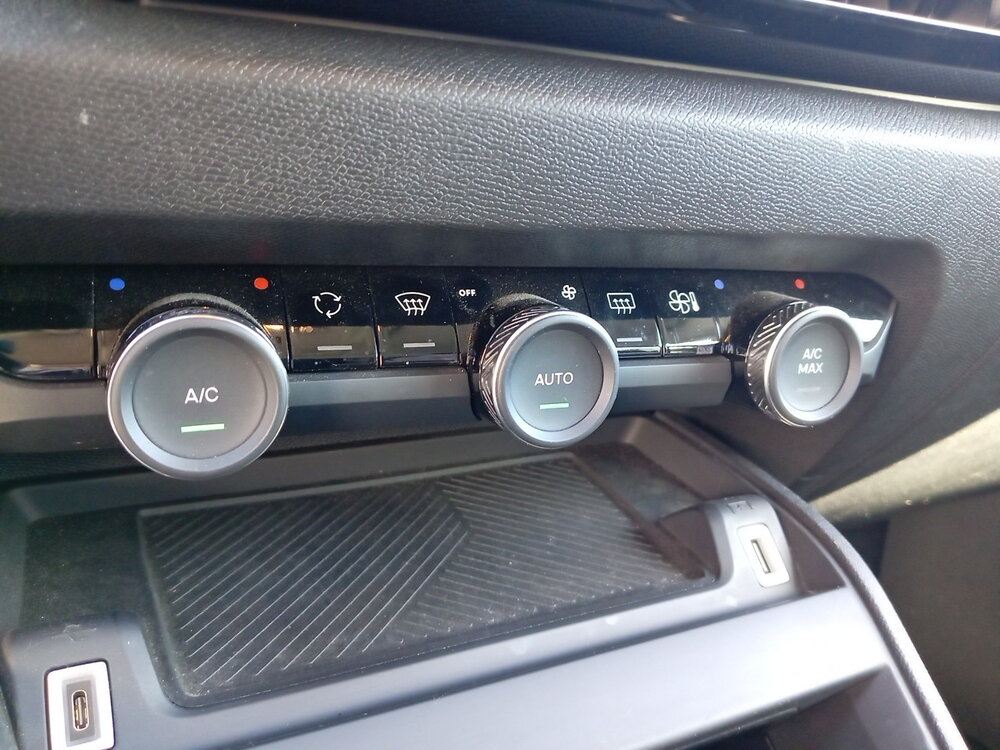 Occasion CITROEN C4 e-C4 136 ch Automatique - Live