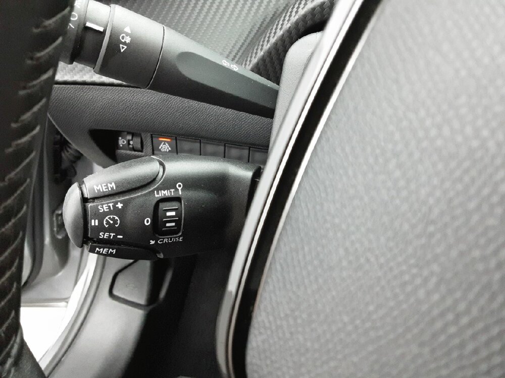 Occasion PEUGEOT 208 208 BlueHDi 100 S&S BVM6 - Allure