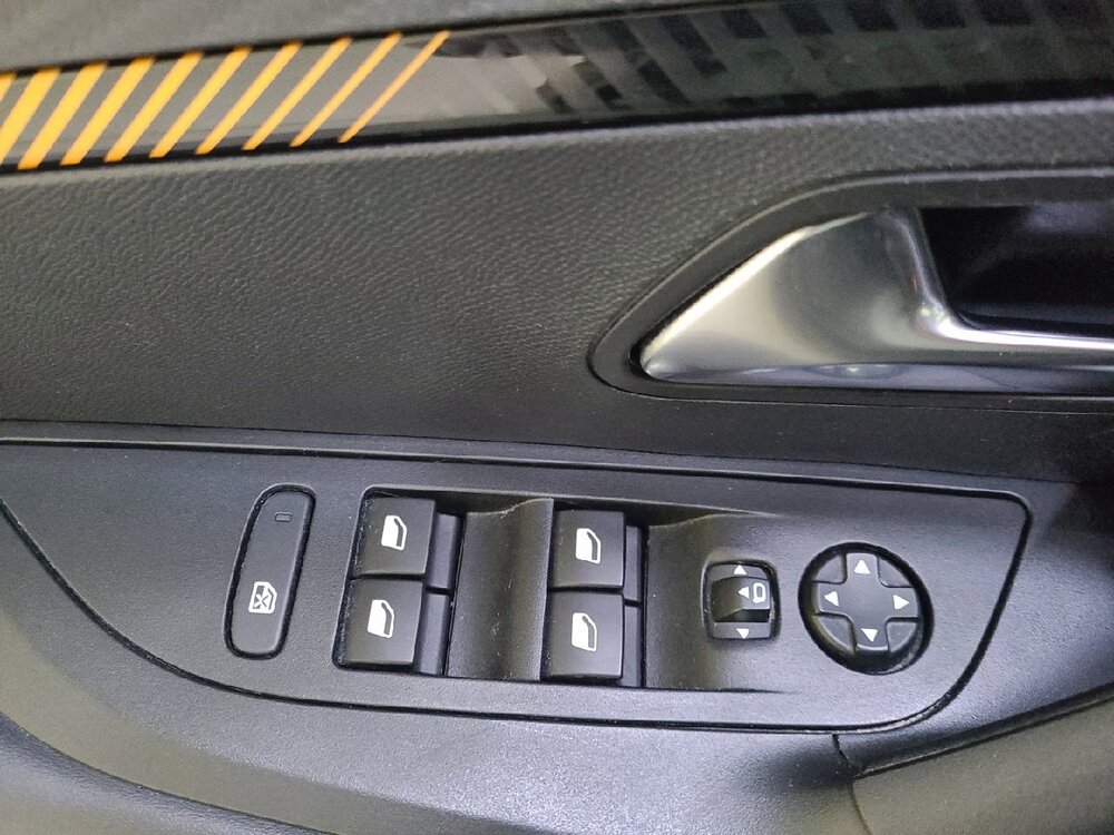 Occasion PEUGEOT 2008 2008 BlueHDi 130 S&S EAT8 - Roadtrip