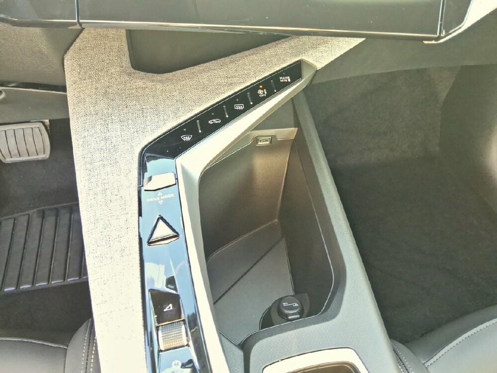 Occasion PEUGEOT 3008 3008 Hybrid 145 e-DCS6 - Allure