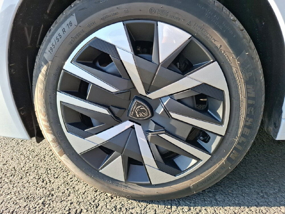 Occasion PEUGEOT 208 208 Hybrid 110 e-DCS6 - Style