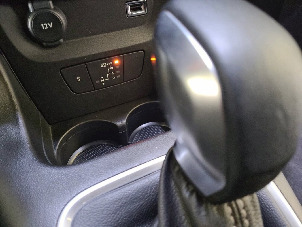 Occasion CITROEN C3 C3 PureTech 110 S&S EAT6 - Shine