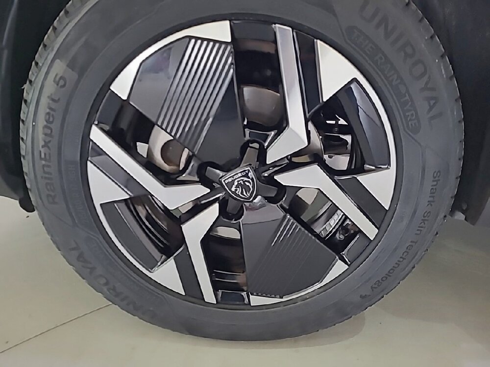 Occasion PEUGEOT 2008 2008 PureTech 130 S&S EAT8 - GT