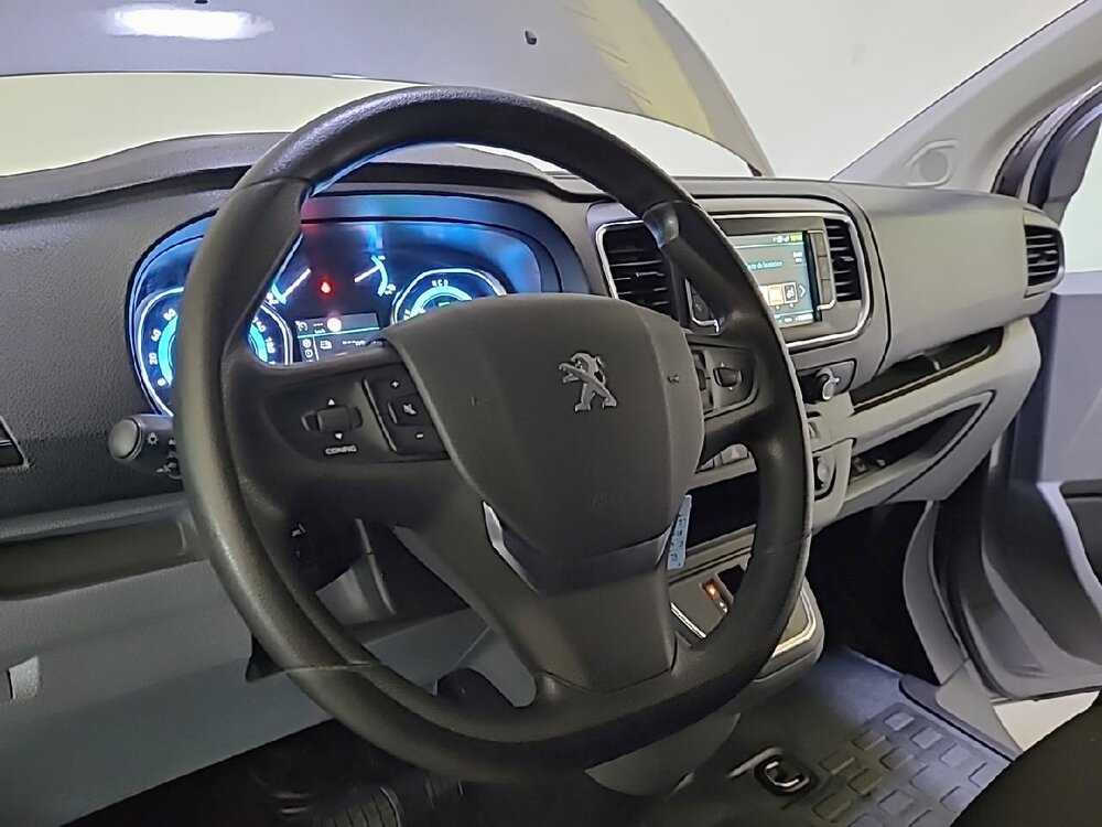 Occasion PEUGEOT Expert EXPERT FGN TOLE STANDARD ELECTRIQUE 75KWH 136