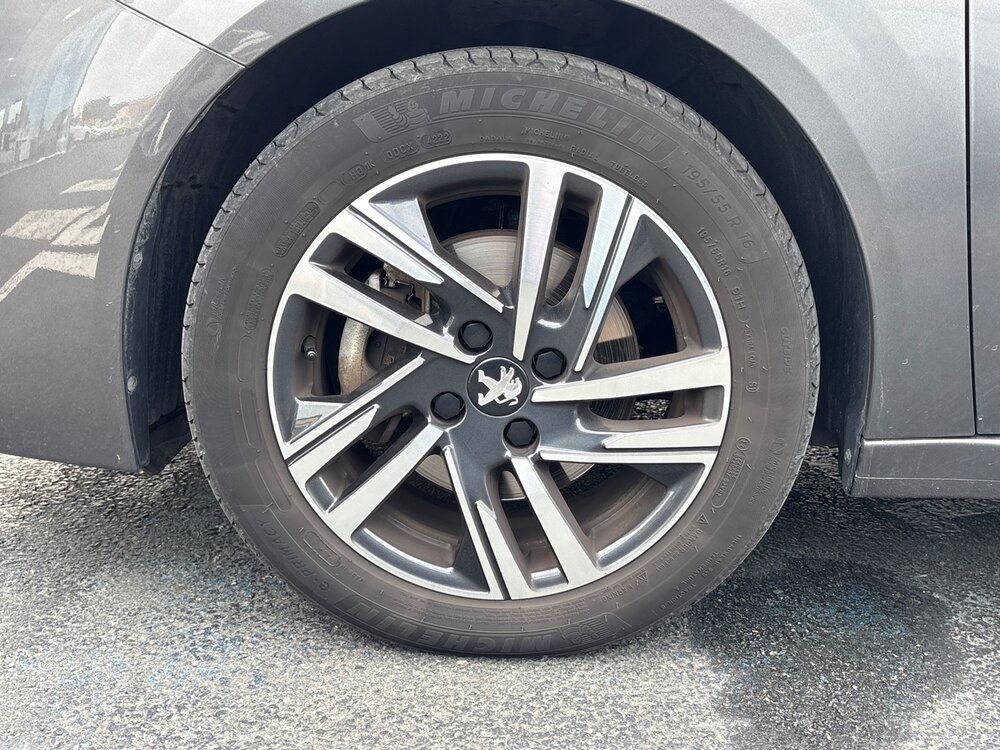 Occasion PEUGEOT 208 208 PureTech 100 S&S BVM6 - Style