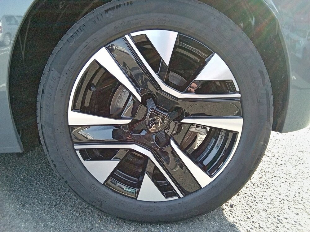 Occasion PEUGEOT 208 208 Electrique 50 kWh 136ch - Allure