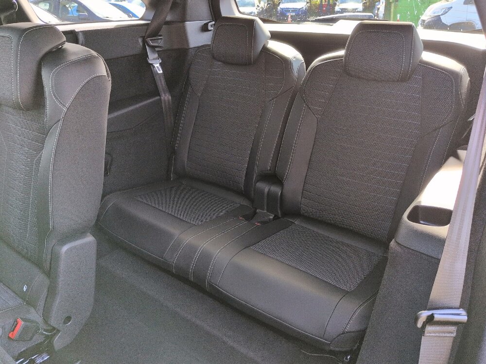 Occasion PEUGEOT 5008 5008 Plug-in Hybrid 195 e-DCS7 - GT