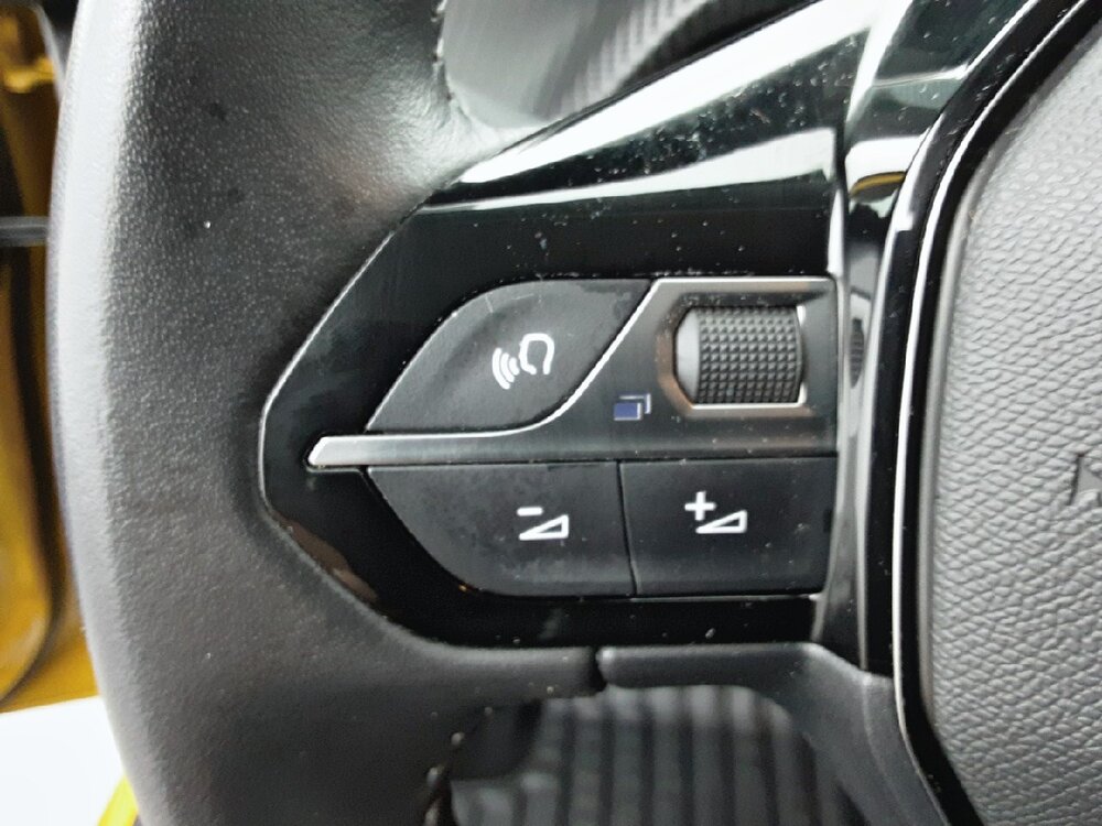 Occasion PEUGEOT 208 208 Electrique 50 kWh 136ch - Roadtrip