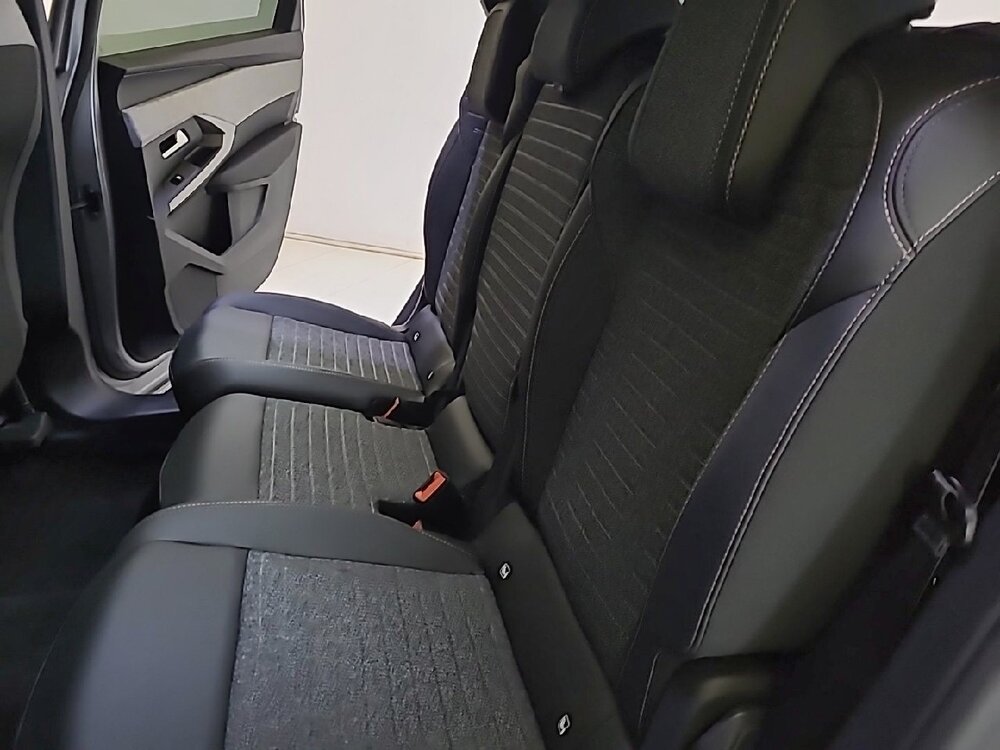 Occasion PEUGEOT 5008 5008 Hybrid 145 e-DCS6 - Allure