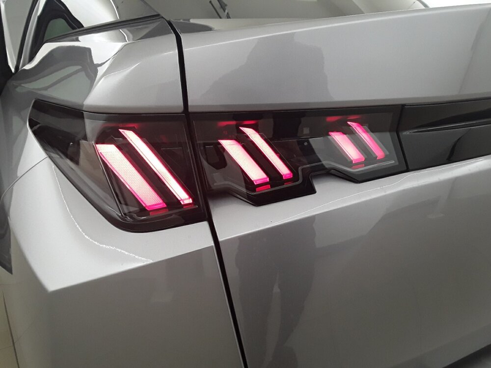 Occasion PEUGEOT 3008 3008 Hybrid 136 e-DCS6 - Allure