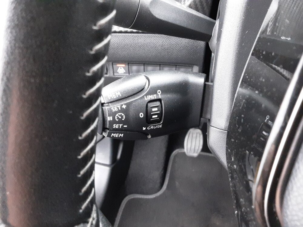 Occasion PEUGEOT 208 208 PureTech 75 S&S BVM5