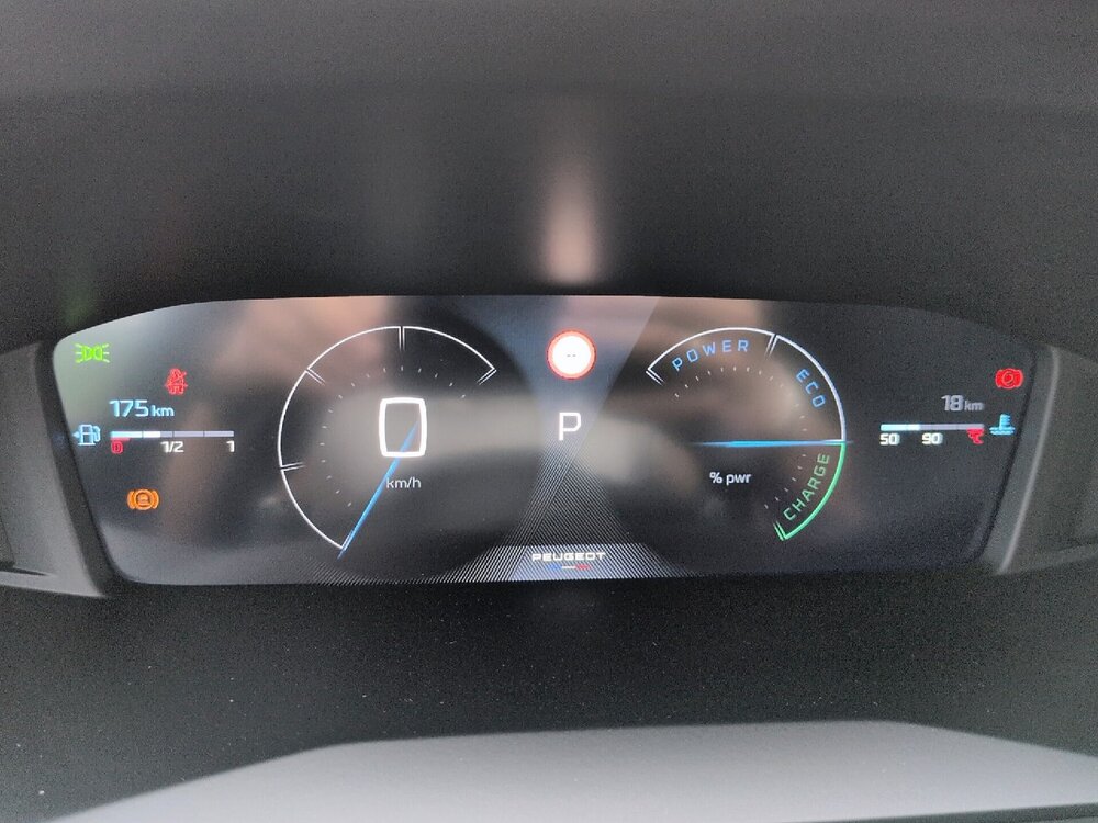 Occasion PEUGEOT 2008 2008 Hybrid 145 e-DCS6 - Allure