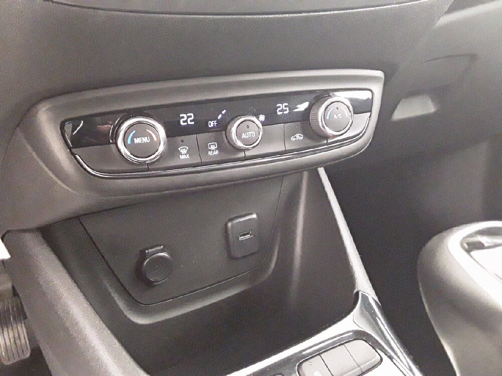 Occasion OPEL Crossland Crossland 1.2 Turbo 110 ch BVM6 - Elegance