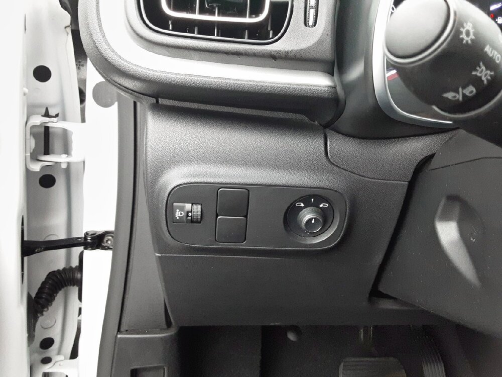 Occasion CITROEN C3 C3 PureTech 110 S&S EAT6 - Shine Pack