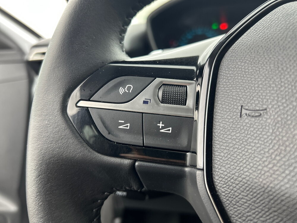 Occasion PEUGEOT 208 208 Hybrid 110 e-DCS6 - Style