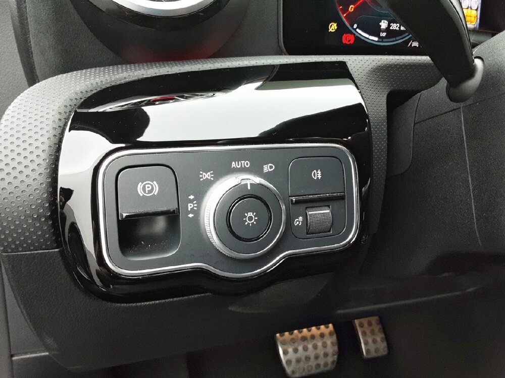 Occasion MERCEDES BENZ Classe A Classe A 200 d 8G-DCT - AMG Line