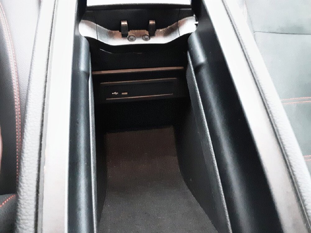 Occasion MERCEDES BENZ Classe A Classe A 200 d 8G-DCT - AMG Line