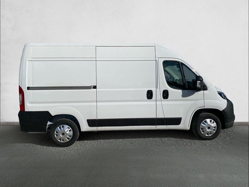 Occasion PEUGEOT Boxer BOXER FGN TOLE 3.3 T L2H2 140 S&S BVM6