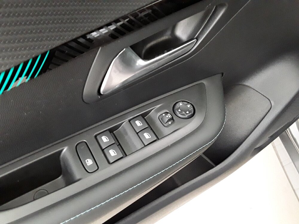 Occasion PEUGEOT 208 208 PureTech 100 S&S BVM6