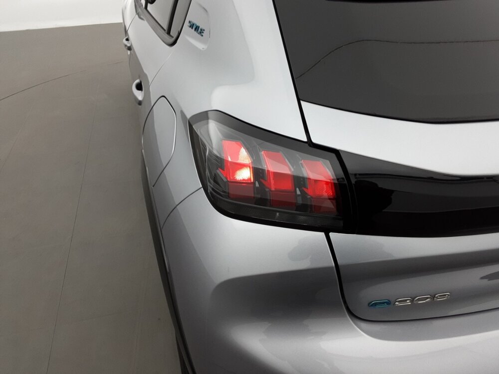 Occasion PEUGEOT 208 208 Electrique 50 kWh 136ch - Style