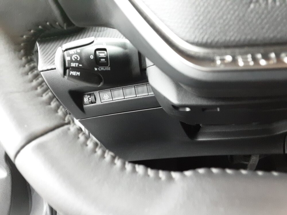 Occasion PEUGEOT 208 208 Electrique 50 kWh 136ch - Style