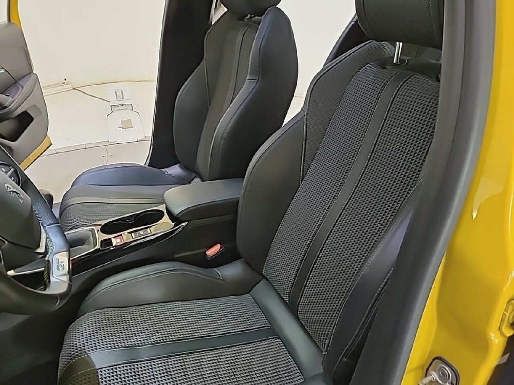 Occasion PEUGEOT 208 208 PureTech 100 S&S BVM6 - GT Line